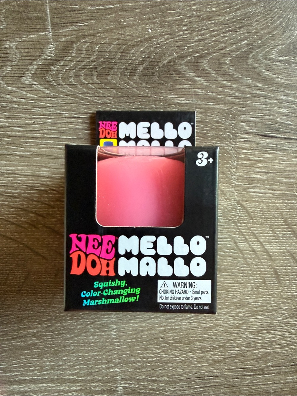 Mello Mallo Color-Changing Pink Marshmallow Squishy by NeeDoh